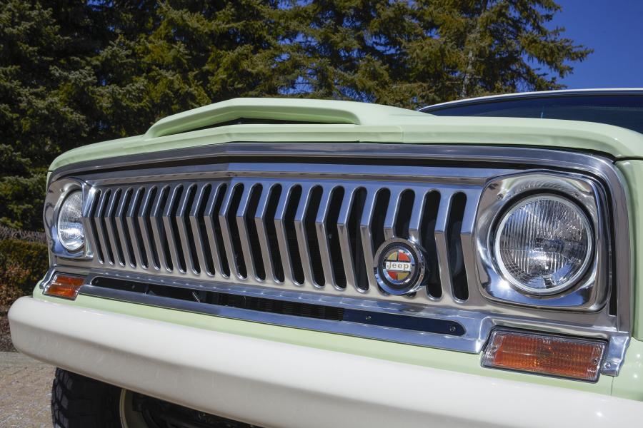 Детали экстерьера Jeep Wagoneer Roadtrip 2018 года  (фото 14 из 60)